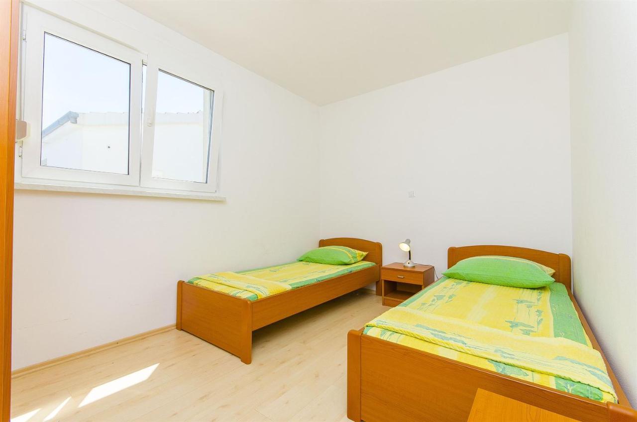 Apartments Kazimir Necujam Ngoại thất bức ảnh