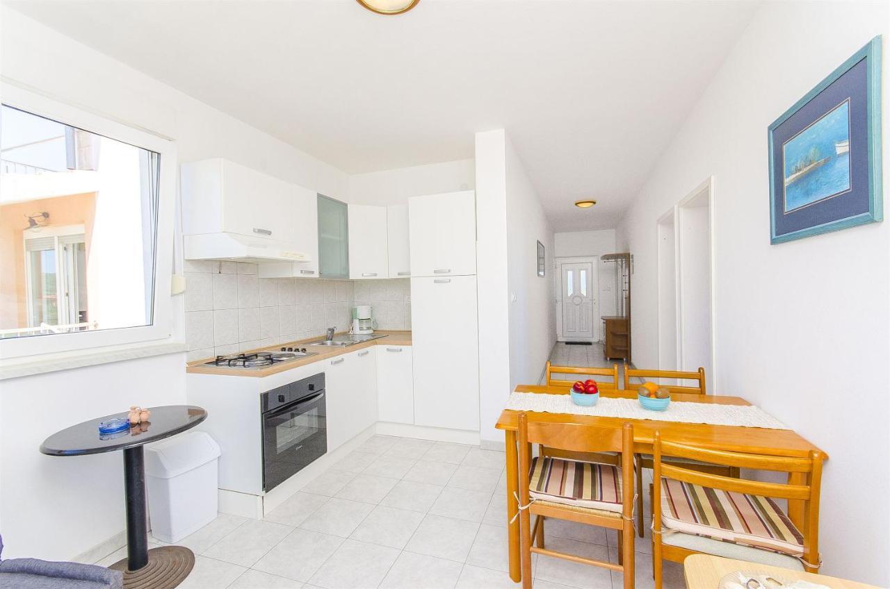 Apartments Kazimir Necujam Ngoại thất bức ảnh