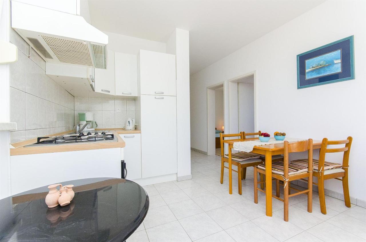 Apartments Kazimir Necujam Ngoại thất bức ảnh