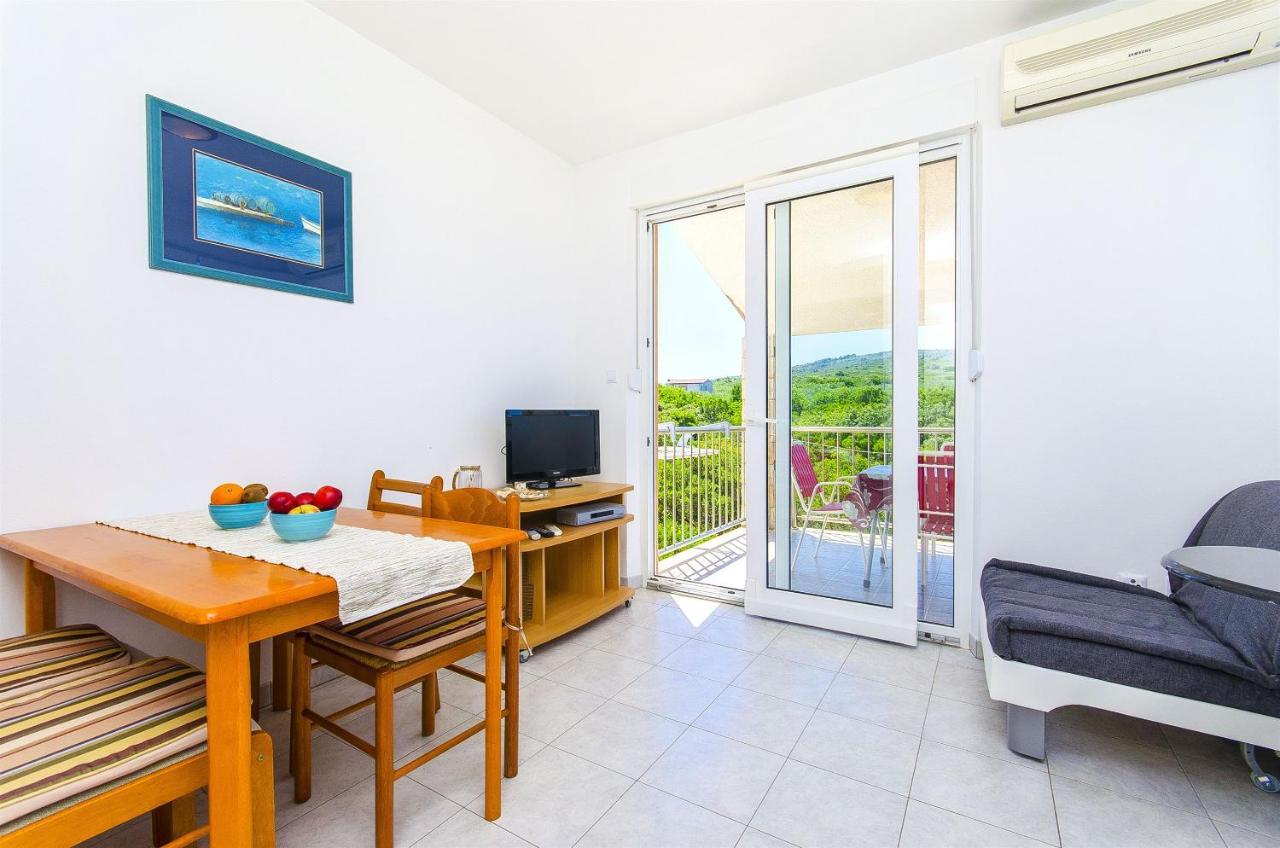 Apartments Kazimir Necujam Ngoại thất bức ảnh