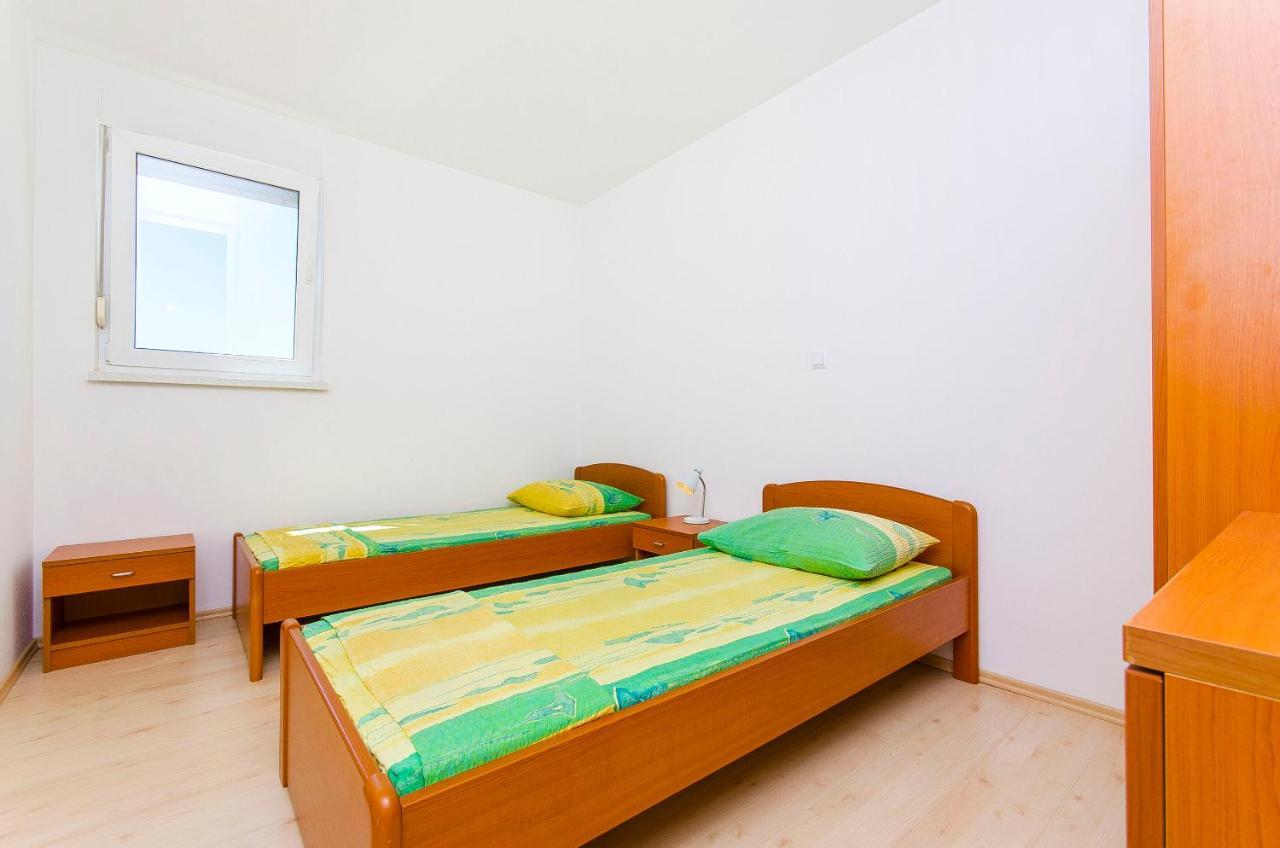 Apartments Kazimir Necujam Ngoại thất bức ảnh