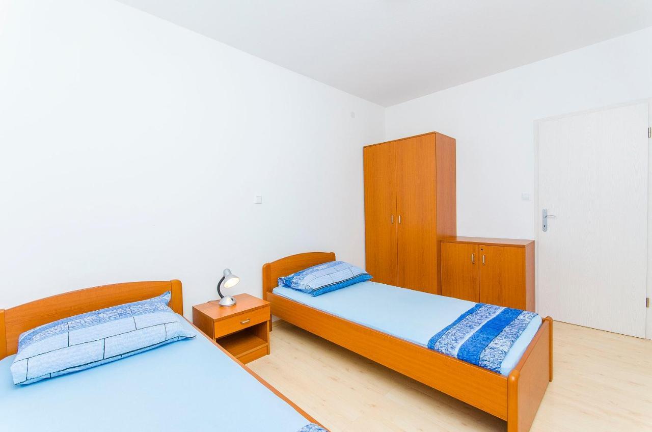 Apartments Kazimir Necujam Ngoại thất bức ảnh